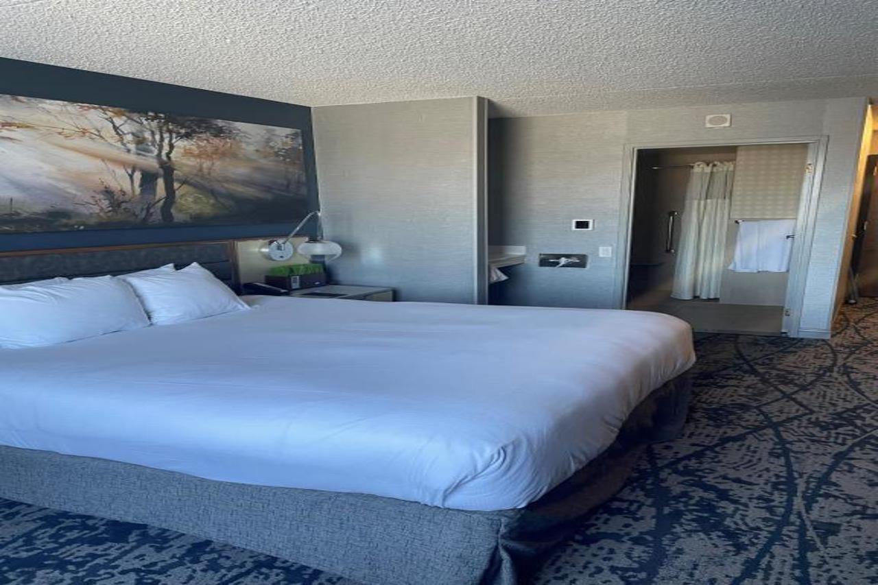 Doubletree By Hilton Hotel DEN