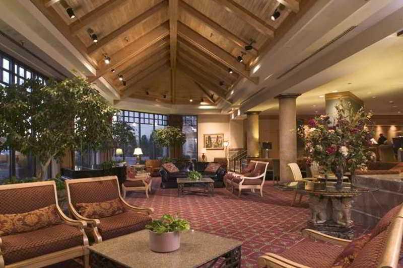 Doubletree By Hilton Hotel DEN